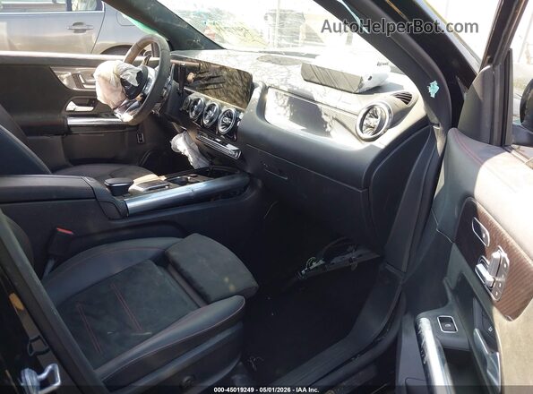 W1N4N5BBXMJ220396 2021 MERCEDES-BENZ AMG GLA 35 Black წინა სალონის ხედი