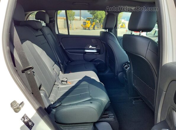 W1N9M0CB2RN092052 2024 MERCEDES-BENZ EQB Белый Вид задней части салона