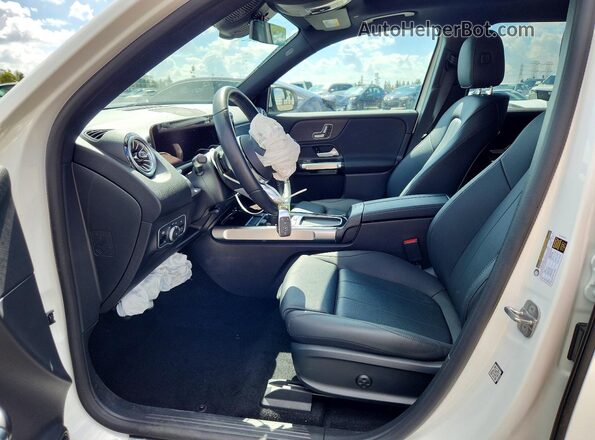 W1N9M0CB2RN092052 2024 MERCEDES-BENZ EQB Белый Вид салона спереди