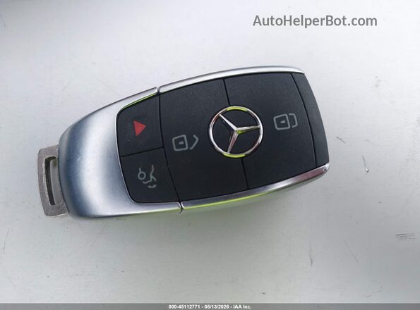 W1N9M0KB2RN089511 2024 MERCEDES-BENZ EQB 300 SUV White წინა პანელის ხედი