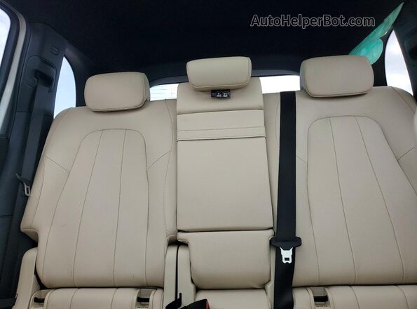 W1N9M0KB5PN049338 2023 MERCEDES-BENZ EQB Silver Вид задніх сидінь