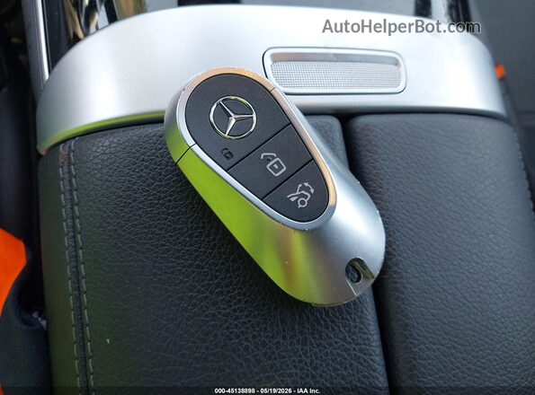 W1NKM4HB0SF249949 2025 MERCEDES-BENZ GLC 300 Серебряный Вид панели приборов