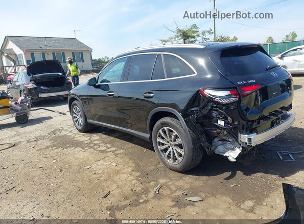 W1NKM4HB0SF273233 2025 MERCEDES-BENZ GLC 300 Black 