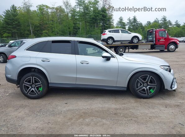 W1NKM4HB3RF110134 2024 MERCEDES-BENZ GLC 300 Silver Vista interior trasera