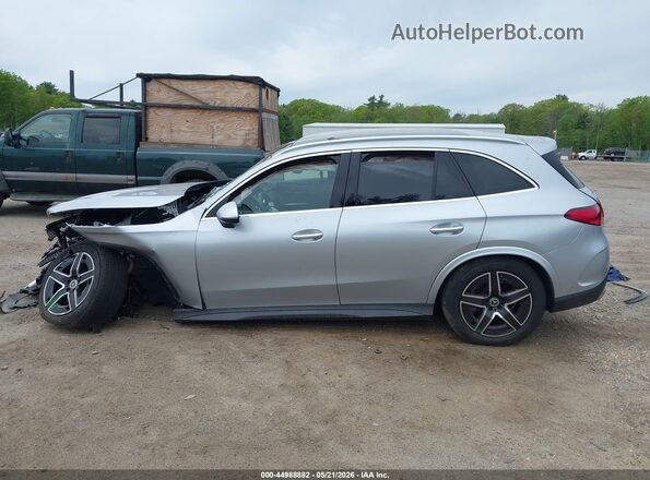 W1NKM4HB3RF110134 2024 MERCEDES-BENZ GLC 300 Silver Vista interior de 360 grados