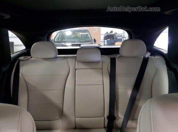 W1NKM4HB4RF153848 2024 MERCEDES-BENZ GLC-CLASS Black Widok tylnych siedzeń