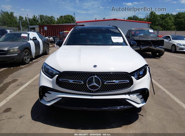 W1NKM4HB4RF193685 2024 MERCEDES-BENZ GLC 300 White Vista del salpicadero