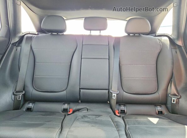 W1NKM4HB8SU083451 2025 MERCEDES-BENZ GLC-CLASS Black Հետևի նստատեղերի տեսք