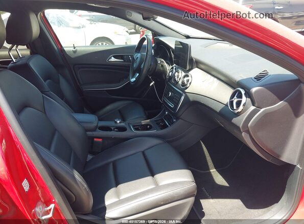 W1NTG4EBXLU030641 2020 MERCEDES-BENZ GLA 250 Red Front interior view