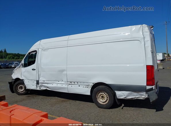 W1Y40CHY8LT027989 2020 MERCEDES-BENZ SPRINTER White 360 interior view
