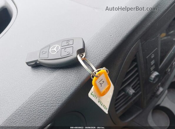 W1YV0CEY2P4238209 2023 MERCEDES-BENZ METRIS White Առջևի վահանակի տեսք