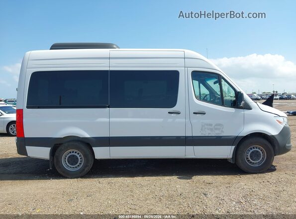 W1Z4KFHY8SP811233 2025 MERCEDES-BENZ SPRINTER White სალონის 360-გრადუსიანი ხედი