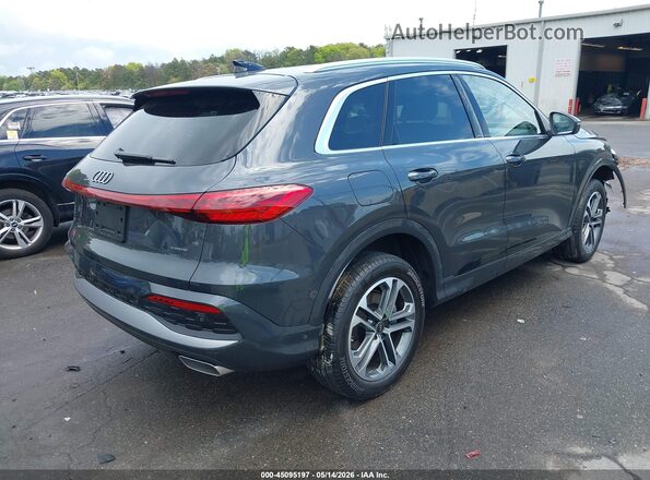 WA11AAGU6S2024918 2025 AUDI ALL Gray Հետևի աջ