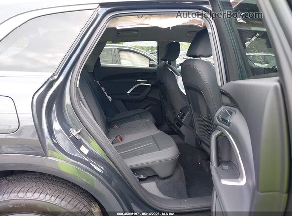 WA11AAGU6S2024918 2025 AUDI ALL Gray VIN կոդի պիտակի տեսք