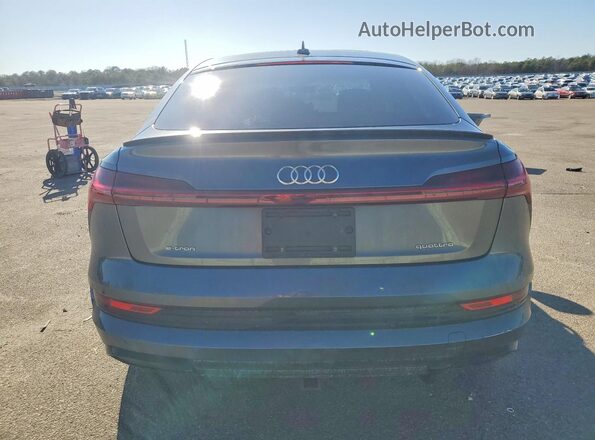 WA12AAGEXMB024405 2021 AUDI E-TRON Черный Вид сзади