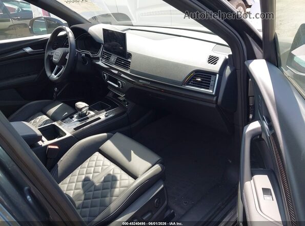 WA134AFY2R2083415 2024 AUDI SQ5 Gray Вид салону спереду