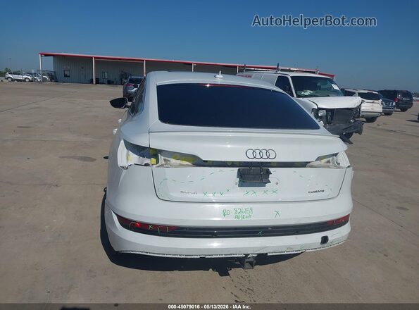 WA13AAGE6MB038323 2021 AUDI E-TRON Белый 