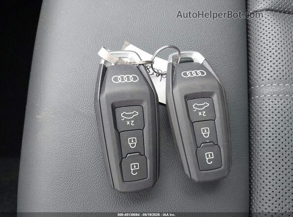 WA13AAGU6S2023843 2025 AUDI ALL White Dashboard view