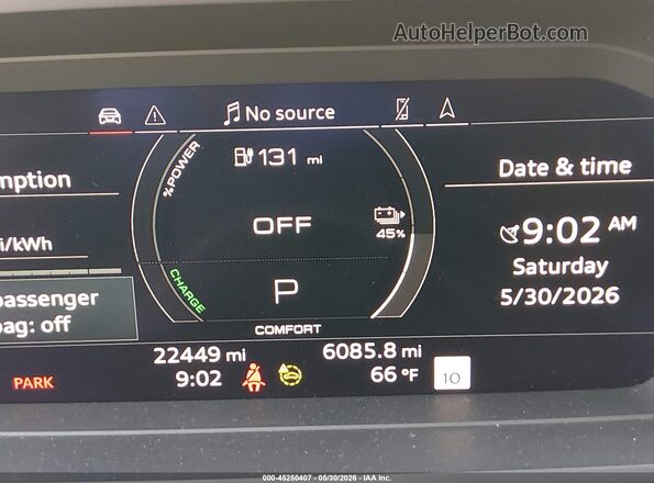 WA13UBFZ9RP049103 2024 AUDI Q4 Серый 