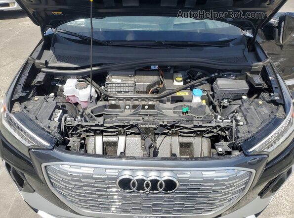 WA14UBFZXSP034703 2025 AUDI Q4 Black 