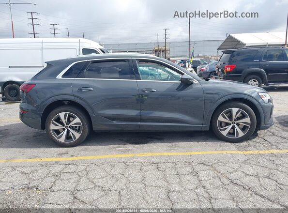 WA15AAGE7RB040601 2024 AUDI Q8 E-TRON Gray Widok zestawu wskaźników