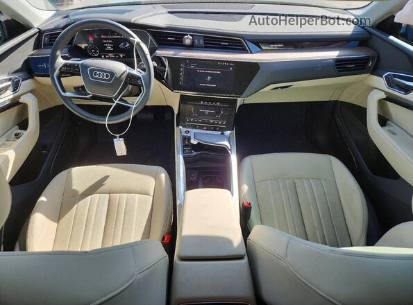 WA15AAGEXRB064097 2024 AUDI Q8 Black 
