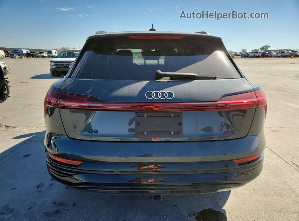 WA15AAGEXRB064097 2024 AUDI Q8 Black 
