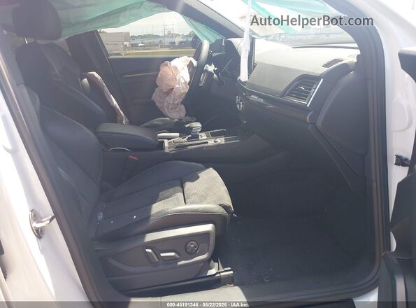 WA1A4AFY3N2043975 2022 AUDI SQ5 White Front interior view