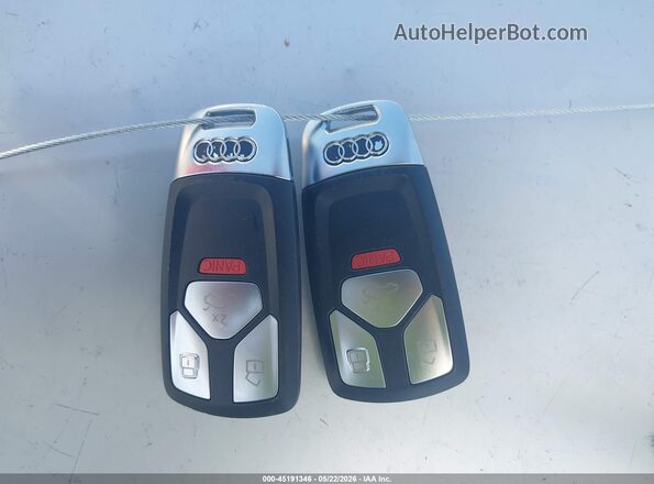 WA1A4AFY3N2043975 2022 AUDI SQ5 White Dashboard view