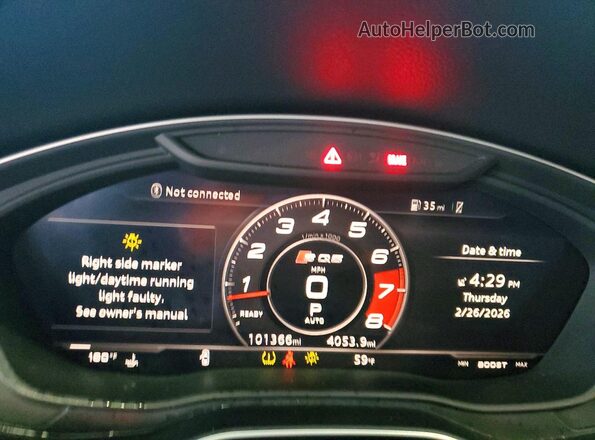WA1A4AFY5J2201081 2018 AUDI SQ5 Black Vista del cuadro de instrumentos