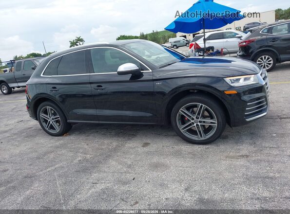 WA1A4AFYXJ2013558 2018 AUDI SQ5 Black უკანა სალონის ხედი