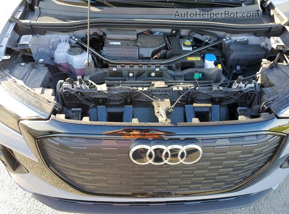 WA1A5BFZXSP040386 2025 AUDI Q4 Gray 