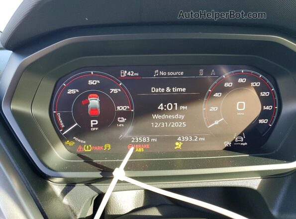 WA1A5BFZXSP040386 2025 AUDI Q4 Gray 