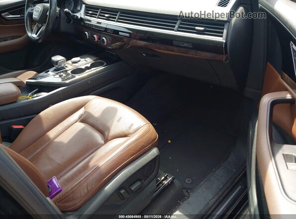 WA1AAAF70HD007444 2017 AUDI Q7 Brown Սալոնի դիմացի տեսք