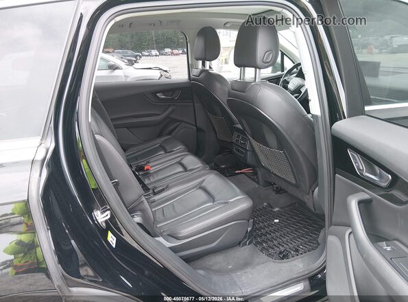 WA1AAAF7XHD000288 2017 AUDI Q7 Black Vista de la etiqueta del VIN