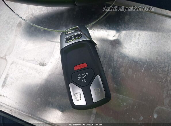 WA1AAAFY4M2093484 2021 AUDI Q5 White Dashboard view