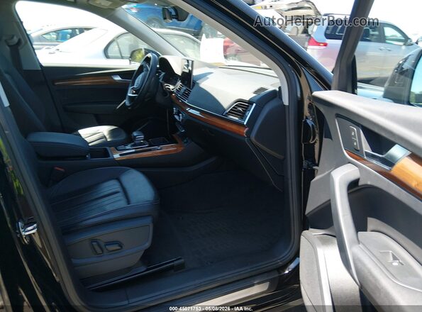 WA1AAAFY5M2044536 2021 AUDI Q5 Black Սալոնի դիմացի տեսք