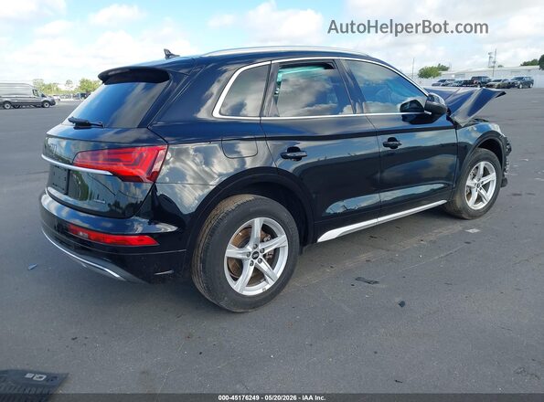WA1AAAFY8M2102672 2021 AUDI Q5 Black 
