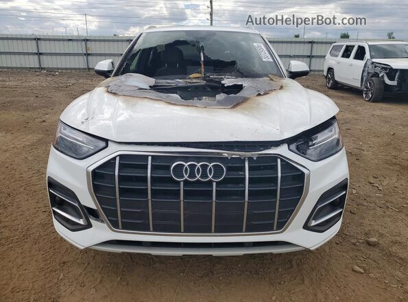 WA1AAAFY8M2132755 2021 AUDI Q5 White 