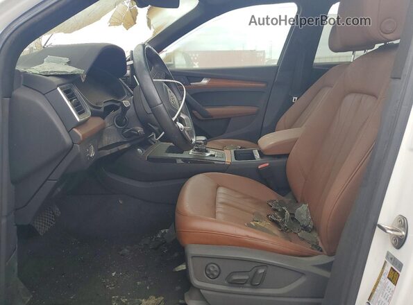 WA1AAAFY8M2132755 2021 AUDI Q5 White 
