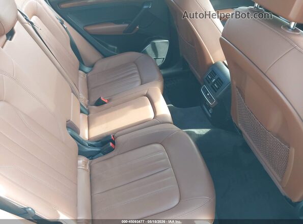 WA1AAAFYXM2061560 2021 AUDI Q5 White Vista de la etiqueta del VIN