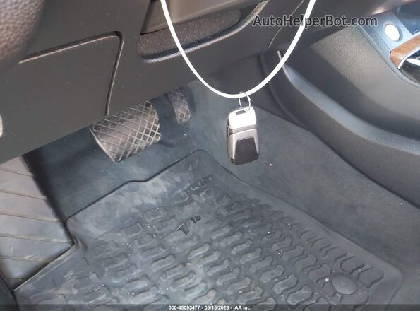 WA1AAAFYXM2061560 2021 AUDI Q5 White Vista del salpicadero