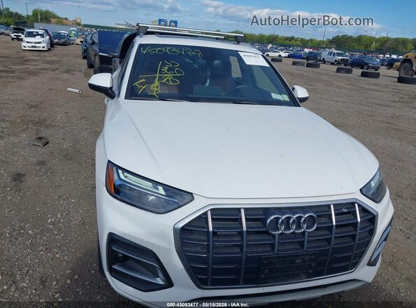 WA1AAAFYXM2061560 2021 AUDI Q5 White Vista del cuadro de instrumentos