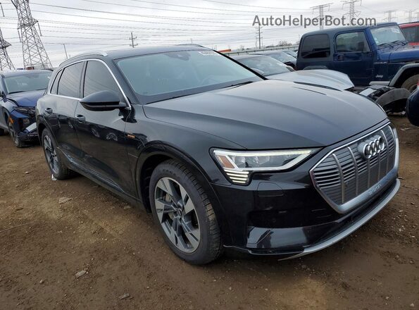 WA1AAAGE9MB008093 2021 AUDI E-TRON Черный Передняя правая четверть