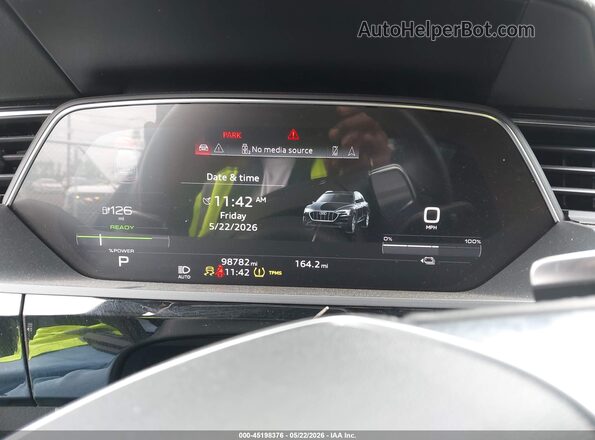 WA1AABGE9NB009784 2022 AUDI E-TRON Turquoise Հետևի նստատեղերի տեսք