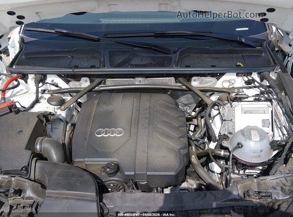 WA1ABAFY1P2103759 2023 AUDI Q5 White Вид ззаду