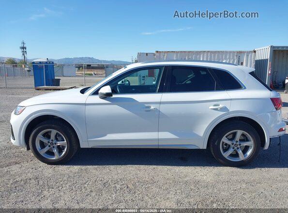 WA1ABAFY4N2115420 2022 AUDI Q5 White 