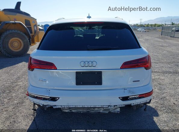 WA1ABAFY4N2115420 2022 AUDI Q5 White 