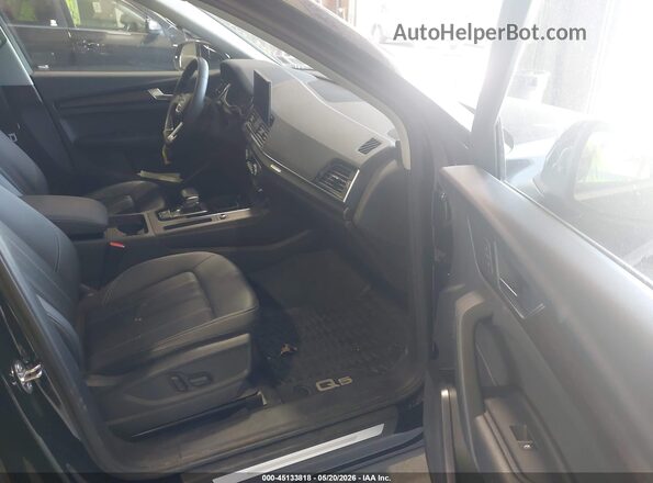 WA1ABAFY8P2067990 2023 AUDI Q5 Black Front interior view