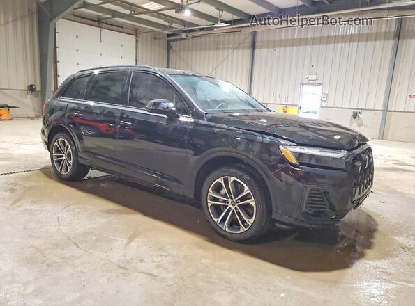 WA1ACBF78TD002615 2026 AUDI Q7 Black Front right